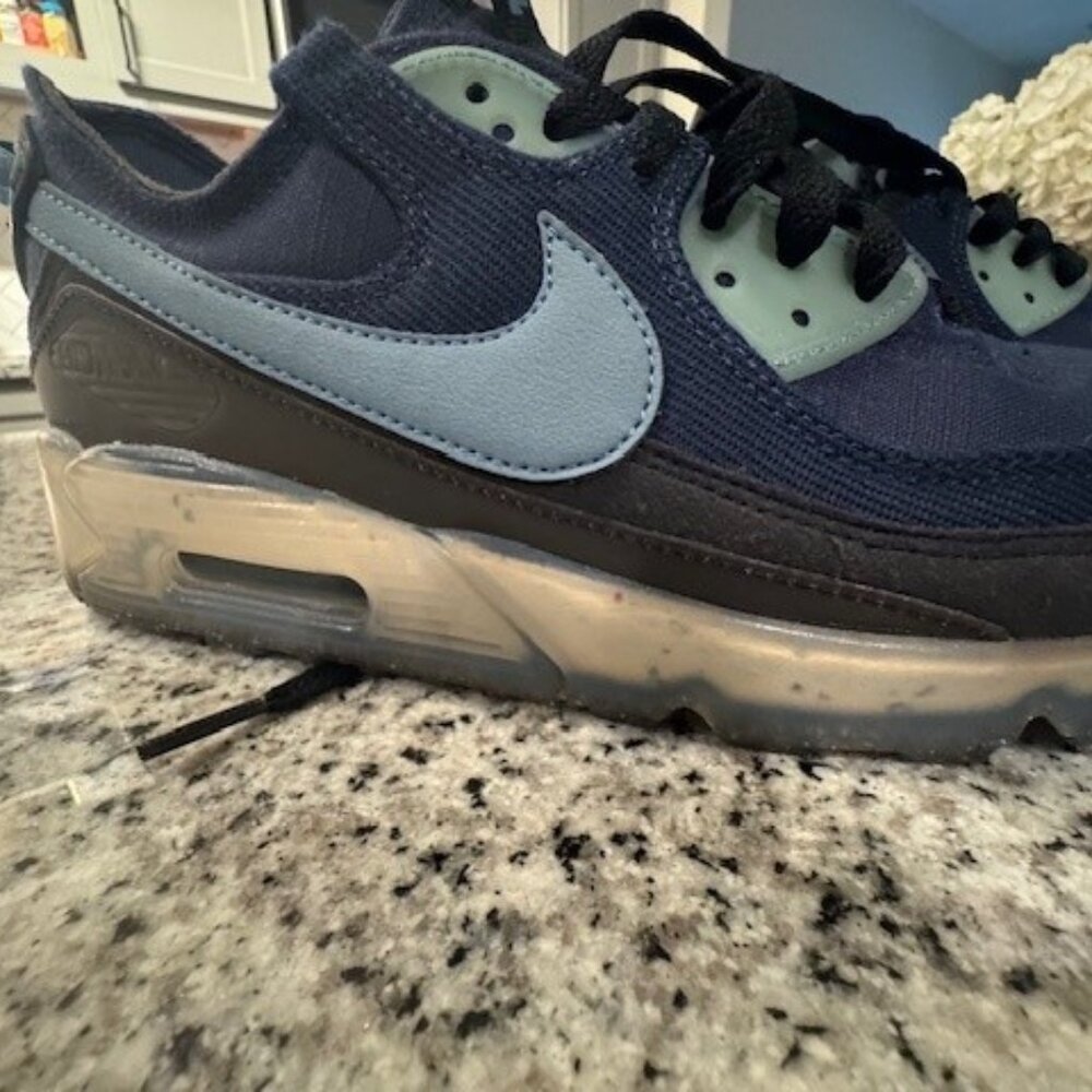 Men's Nike Air Max 90 Terrascape size 8